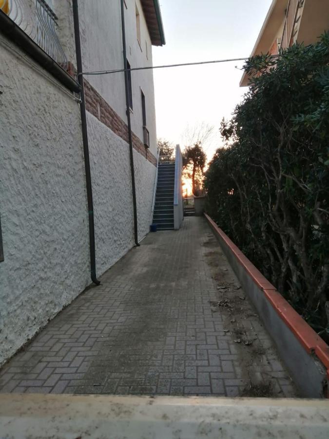 Miledy Monolocale Direttamente Sul Mare Daire Marina di Castagneto Carducci Dış mekan fotoğraf