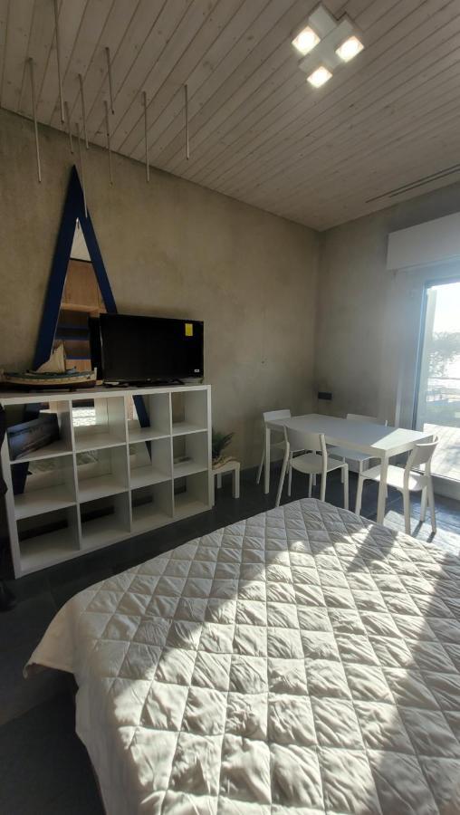 Miledy Monolocale Direttamente Sul Mare Daire Marina di Castagneto Carducci Dış mekan fotoğraf